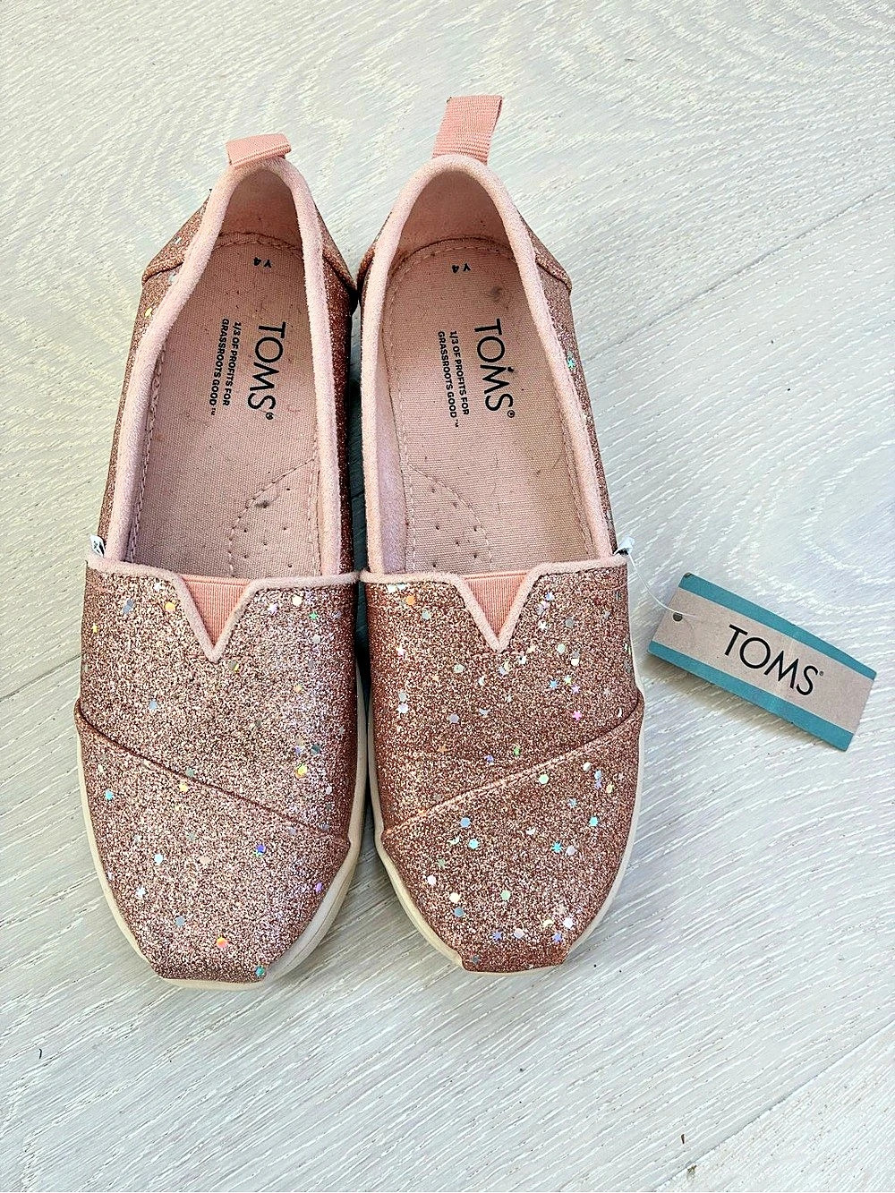 TOMS Youth Alpargata Cosmic Glitter Espadrilles Pink / Rose Gold US 4